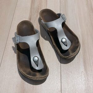 Birkenstock Silver Gizeh sandals